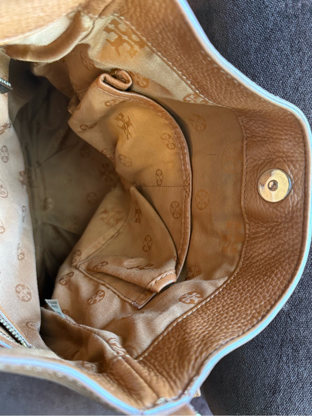 Tory Burch Tan Leather Shoulder Bag with Gold & Leather Chain Strap - Picture 7 of 10